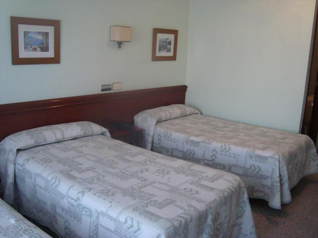 Avenida Gijon Centro Hotel Szoba fotó