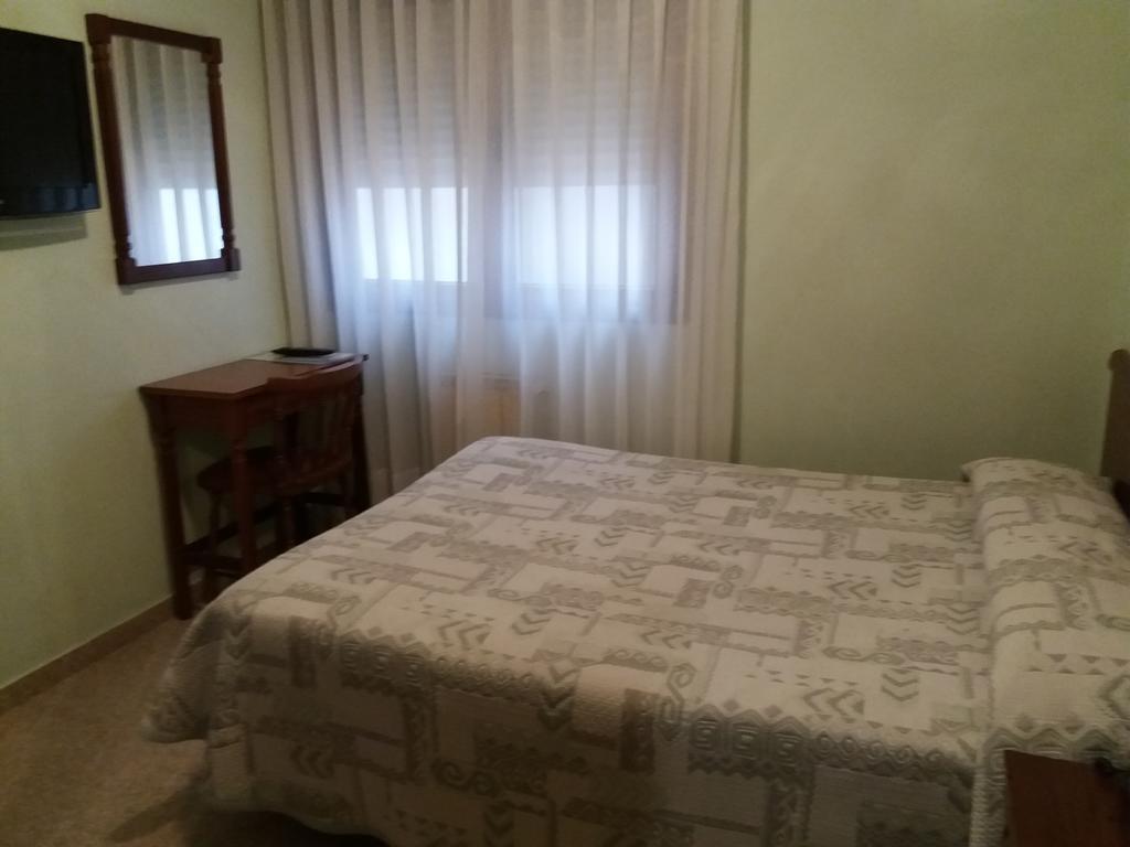 Avenida Gijon Centro Hotel Kültér fotó