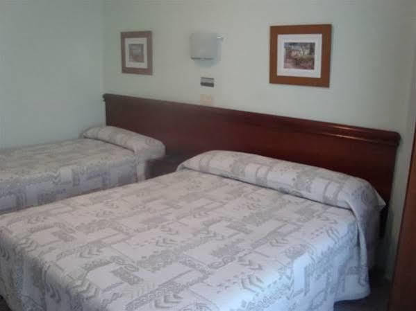 Avenida Gijon Centro Hotel Kültér fotó