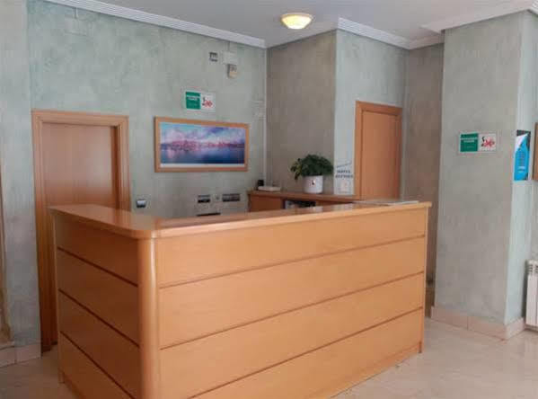 Avenida Gijon Centro Hotel Kültér fotó